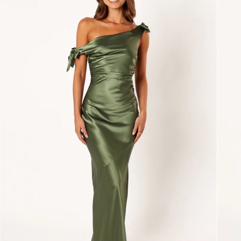 Petal + Pup Selma Off Shoulder Maxi Dress Satin in Olive Green